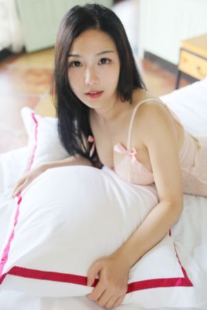 伦理年轻漂亮的岳_BD英语神马影院手机在线