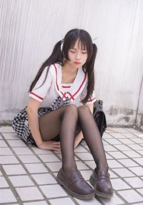 暗黑3小时照片视频完整版在哪看_BD英语手机免费观看完整