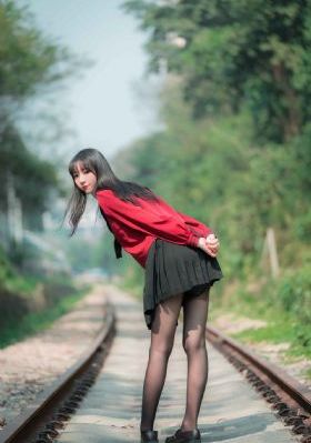 jizz日本人教师护士出水_高清高清在线